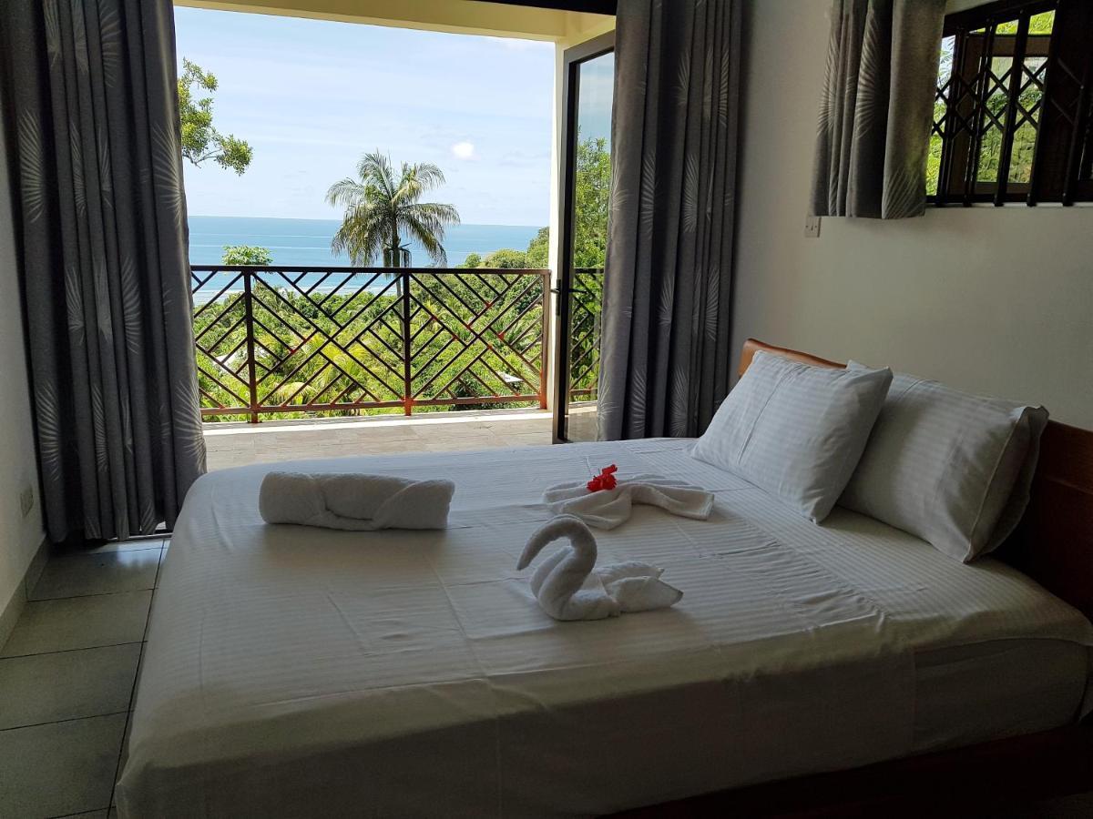 Bougainvillas Seychelles 앙스 로얄 외부 사진